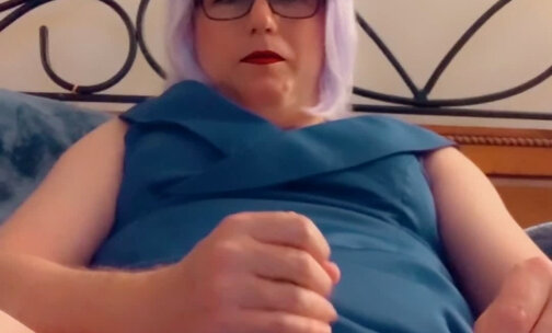 Pantyluvn sissy fully dressed cumming in glasses