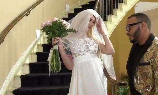 Bride To Be Aubrey Kate Fucked By Wedding Planner