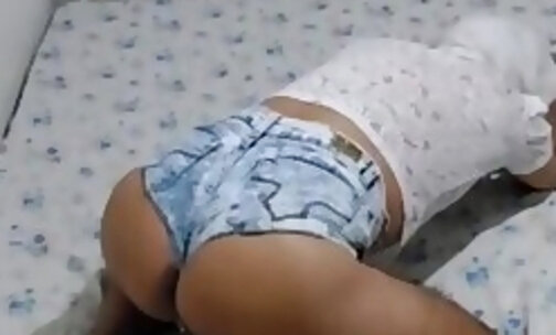 Latina LadyPamela in shorts stuffed up her hot ass