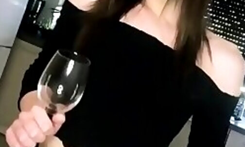 Amateur Trans Cumming in a Glass