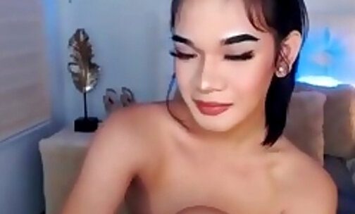 urdreambridex tgirl webcam