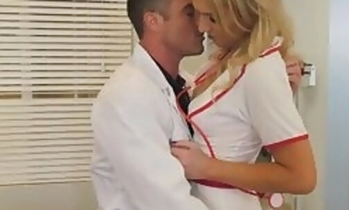 TS nurse in lingerie with bigboobs bareback fucked by doctor