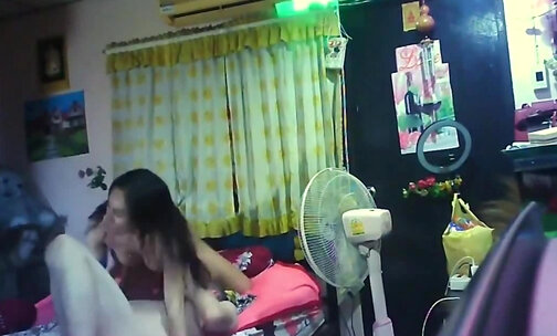 Active Ladyboy Fuck and Cum on a Filhty Client in Manil