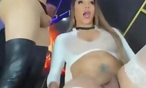 Tranny Webcam Dicksucking Fun