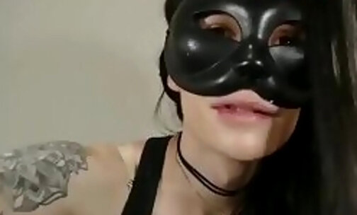 pretty masked tranny and huge cock with a log