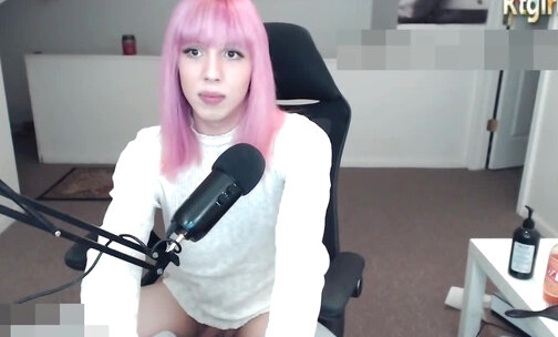 pink hair shemale beauty webcam solo